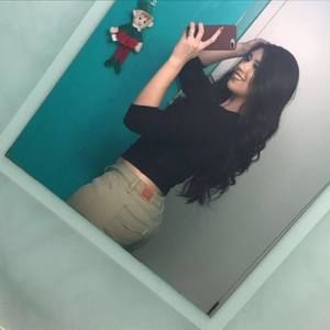 Meet your Posher, Keyla